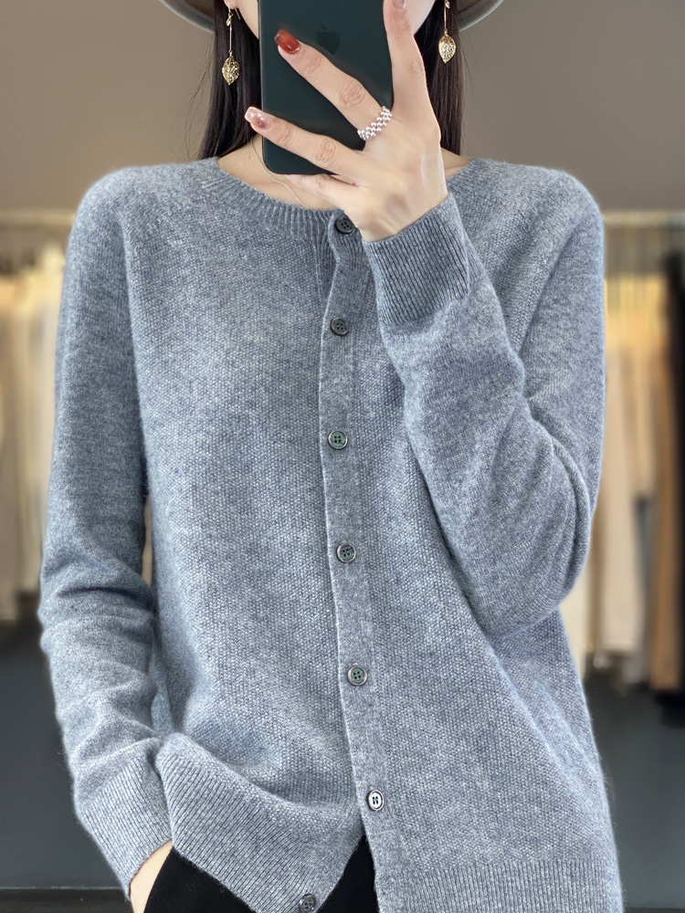 เสื้อคาร์ดิแกนไหมเมอริโนแท้ 10 - Summer Clothing Yarn บทวิจารณ์และราคา