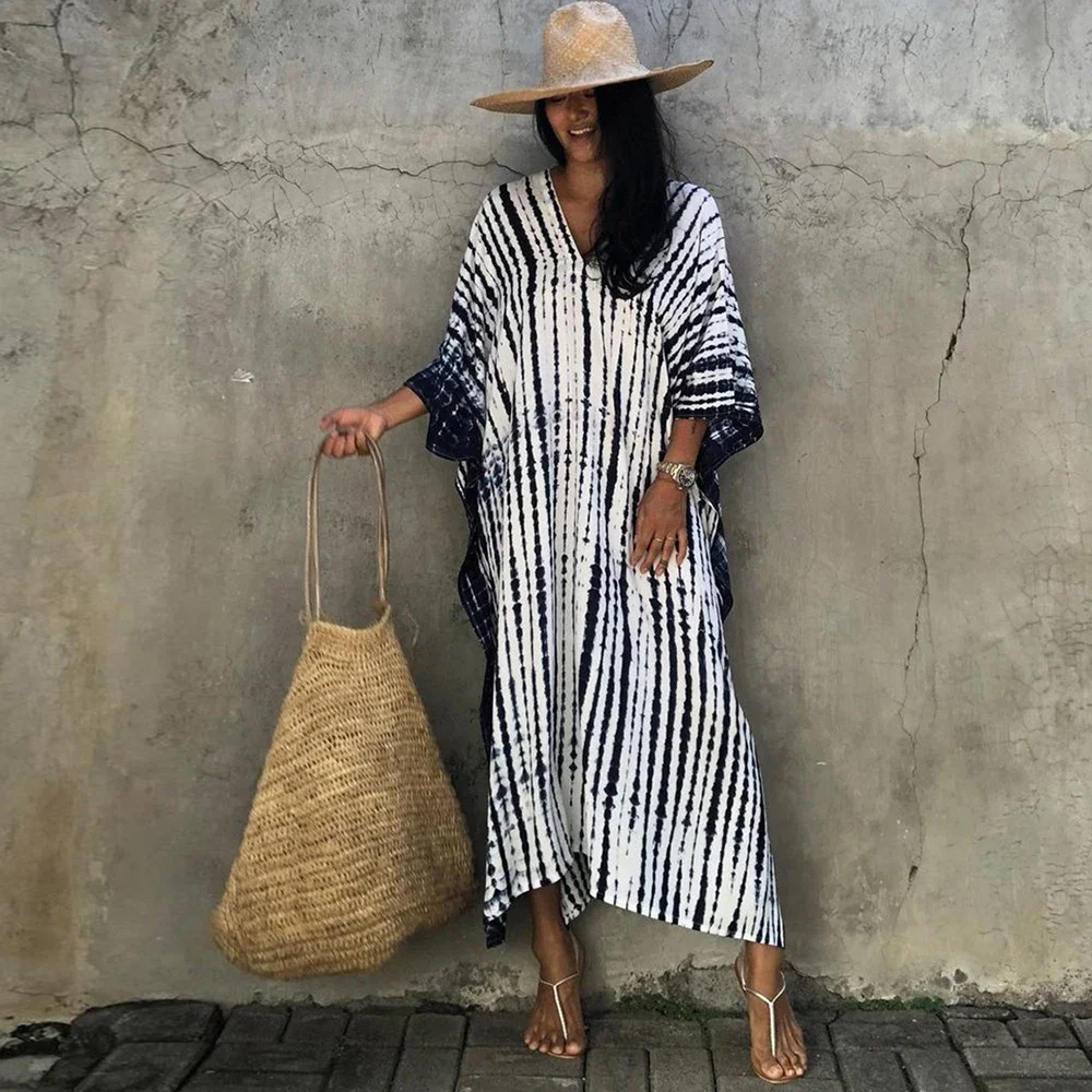 ชุดว่ายน้ำผู้หญิงแบบชุดเดรสว่า - Summer Clothing Young Women บทวิจารณ์และราคา